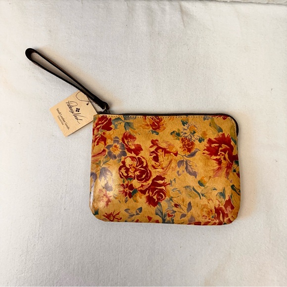Patricia Nash Purse Cassini Leather Wristlet Wallet  Floral Print Leather Bag